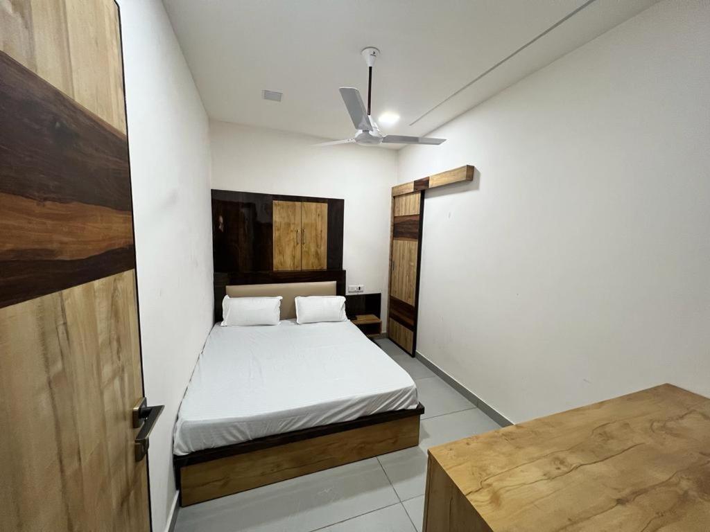アムリトサル La Montee Bed & Breakfast エクステリア 写真