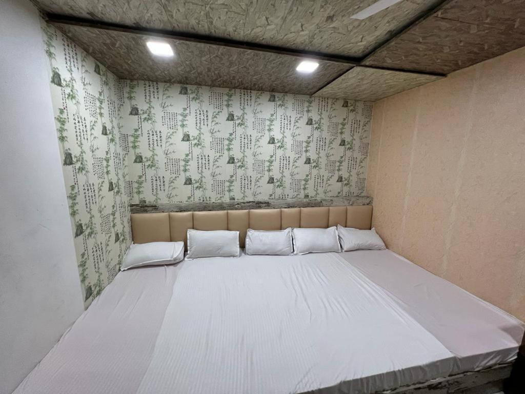 アムリトサル La Montee Bed & Breakfast エクステリア 写真